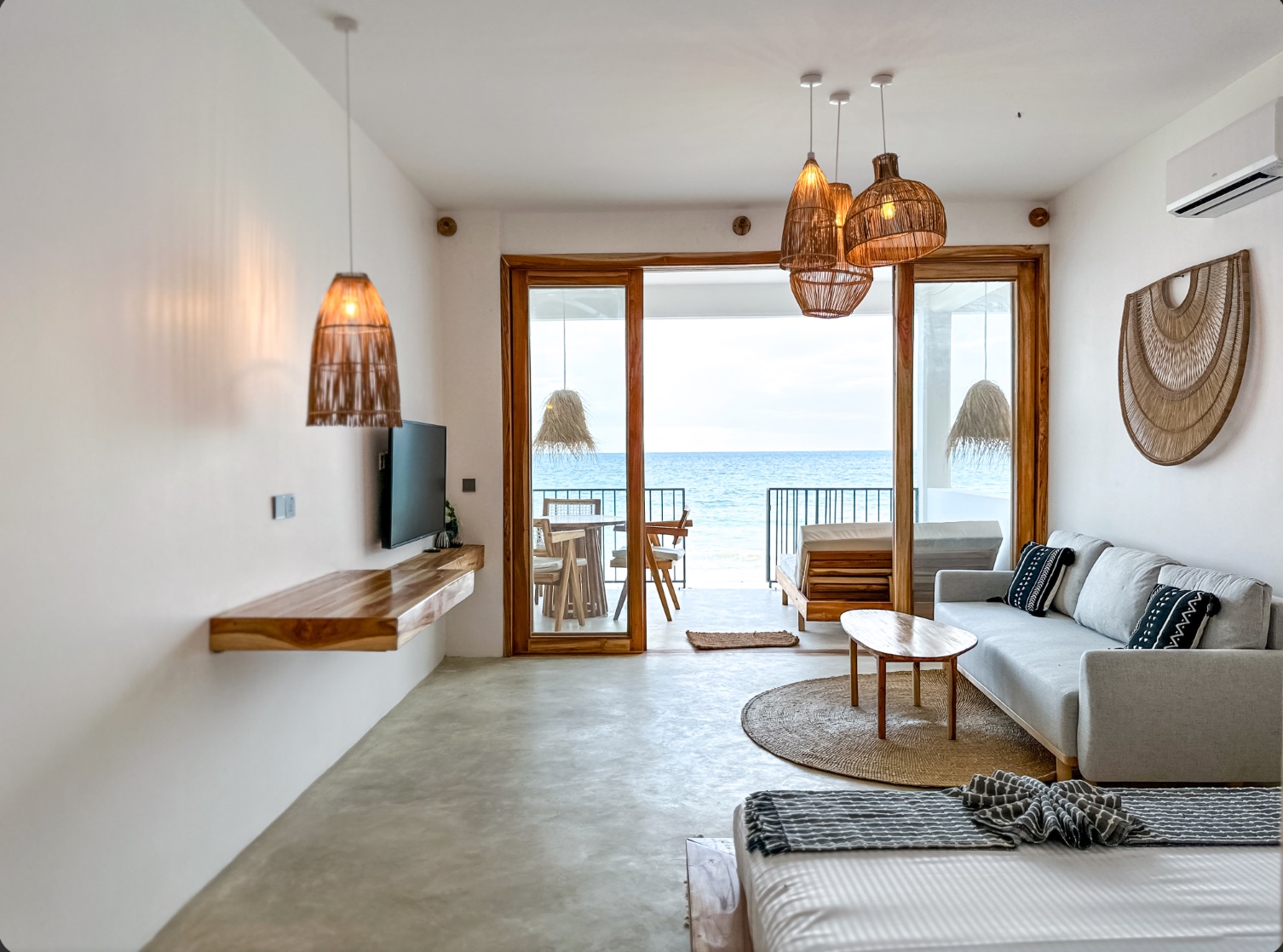 Quiet Paje studio with a work desk, 6 minutes from the beach